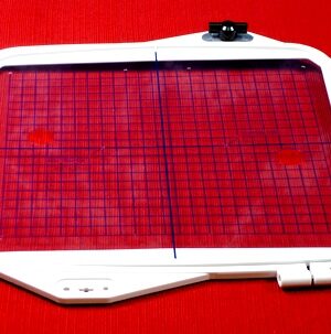 Giga Hoop D (230mm x 200mm)